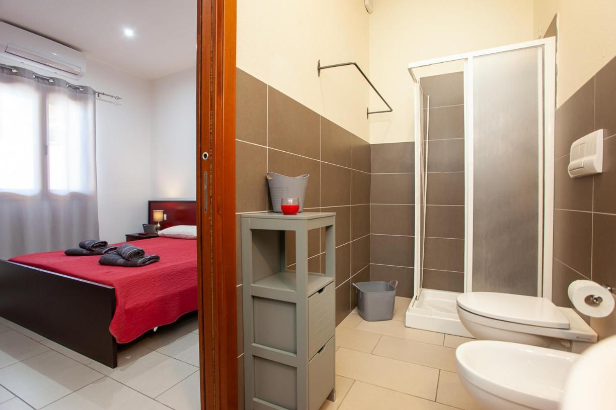 Mivida "Le Stanze Di Ada" Bed & Breakfast San Teodoro  Dış mekan fotoğraf