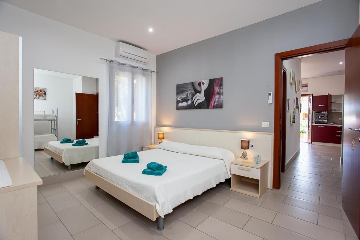 Mivida "Le Stanze Di Ada" Bed & Breakfast San Teodoro  Dış mekan fotoğraf